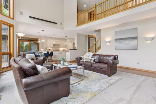 18172 Tamarack Drive, Minnetonka, MN 55345