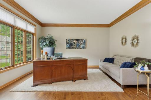 18172 Tamarack Drive, Minnetonka, MN 55345
