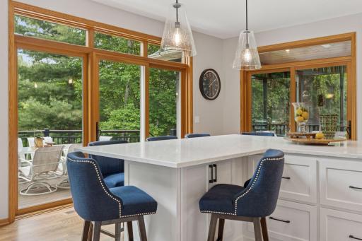 18172 Tamarack Drive, Minnetonka, MN 55345