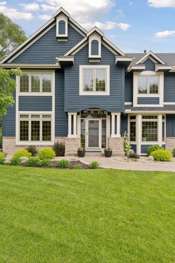 18172 Tamarack Drive, Minnetonka, MN 55345
