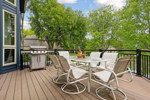 18172 Tamarack Drive, Minnetonka, MN 55345