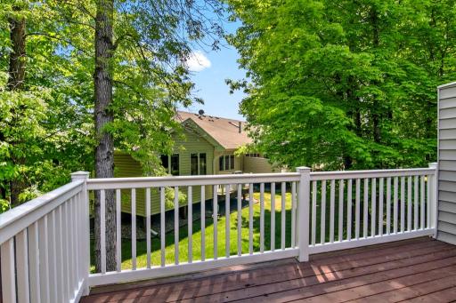 9240 Blackoaks Lane N, Maple Grove, MN 55311