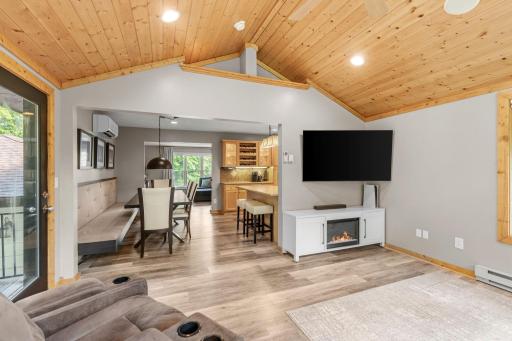 8150 Wildwood Road, Waconia, MN 55387