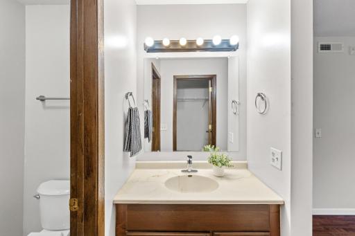 Primary Full Bathroom