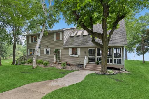 21550 62nd Street NW, Sunburg, MN 56289
