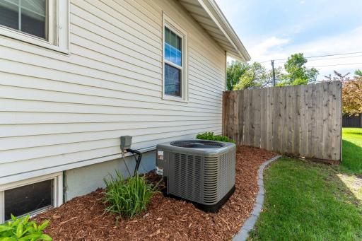 527 W Vasa Avenue, Fergus Falls, MN 56537