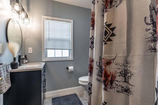 527 W Vasa Avenue, Fergus Falls, MN 56537