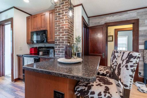 527 W Vasa Avenue, Fergus Falls, MN 56537