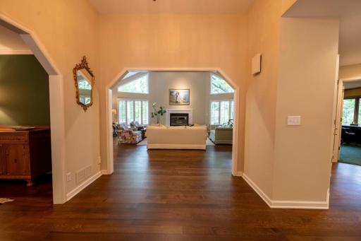 1901 Warrior Drive, Mendota Heights, MN 55118