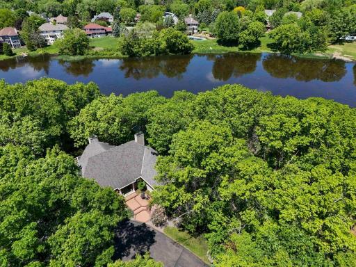 1901 Warrior Drive, Mendota Heights, MN 55118