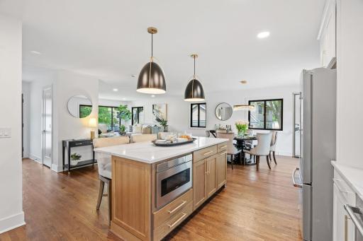 1 Maclynn Road, Excelsior, MN 55331