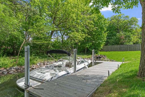 1 Maclynn Road, Excelsior, MN 55331