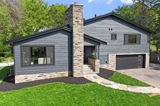 1 Maclynn Road, Excelsior, MN 55331