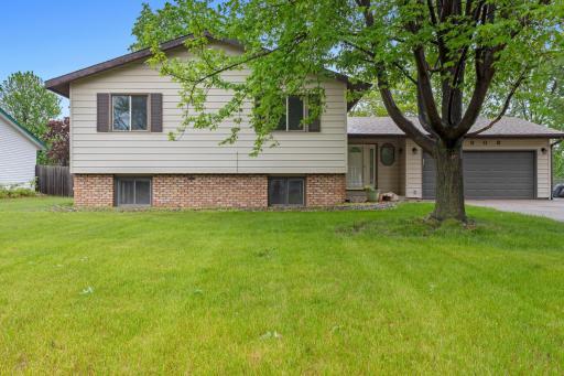 2908 81st Avenue N, Minneapolis, MN 55444