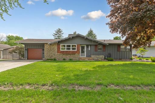 825 South Street, Owatonna, MN 55060