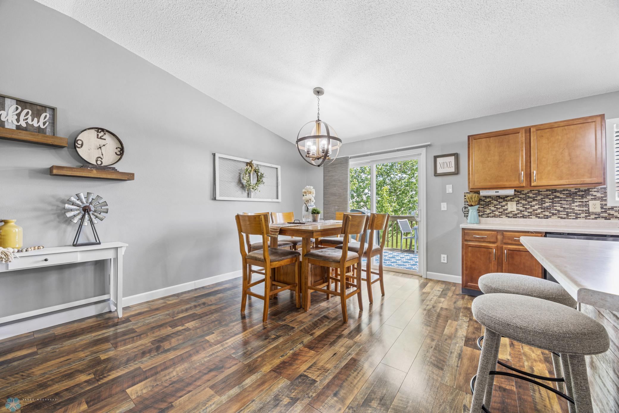 3010 11 Dining Room.jpg