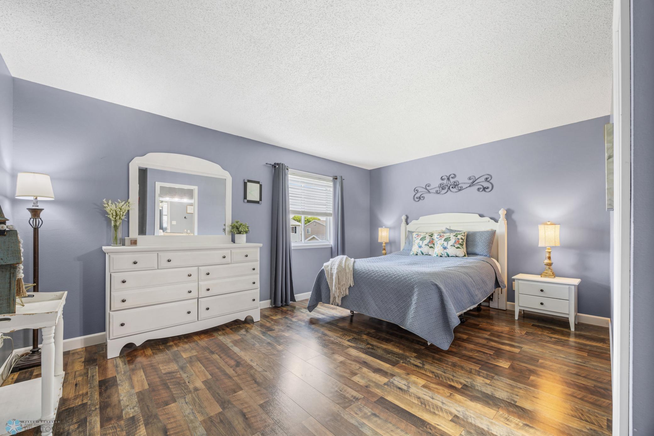3010 12 Master Bedroom.jpg