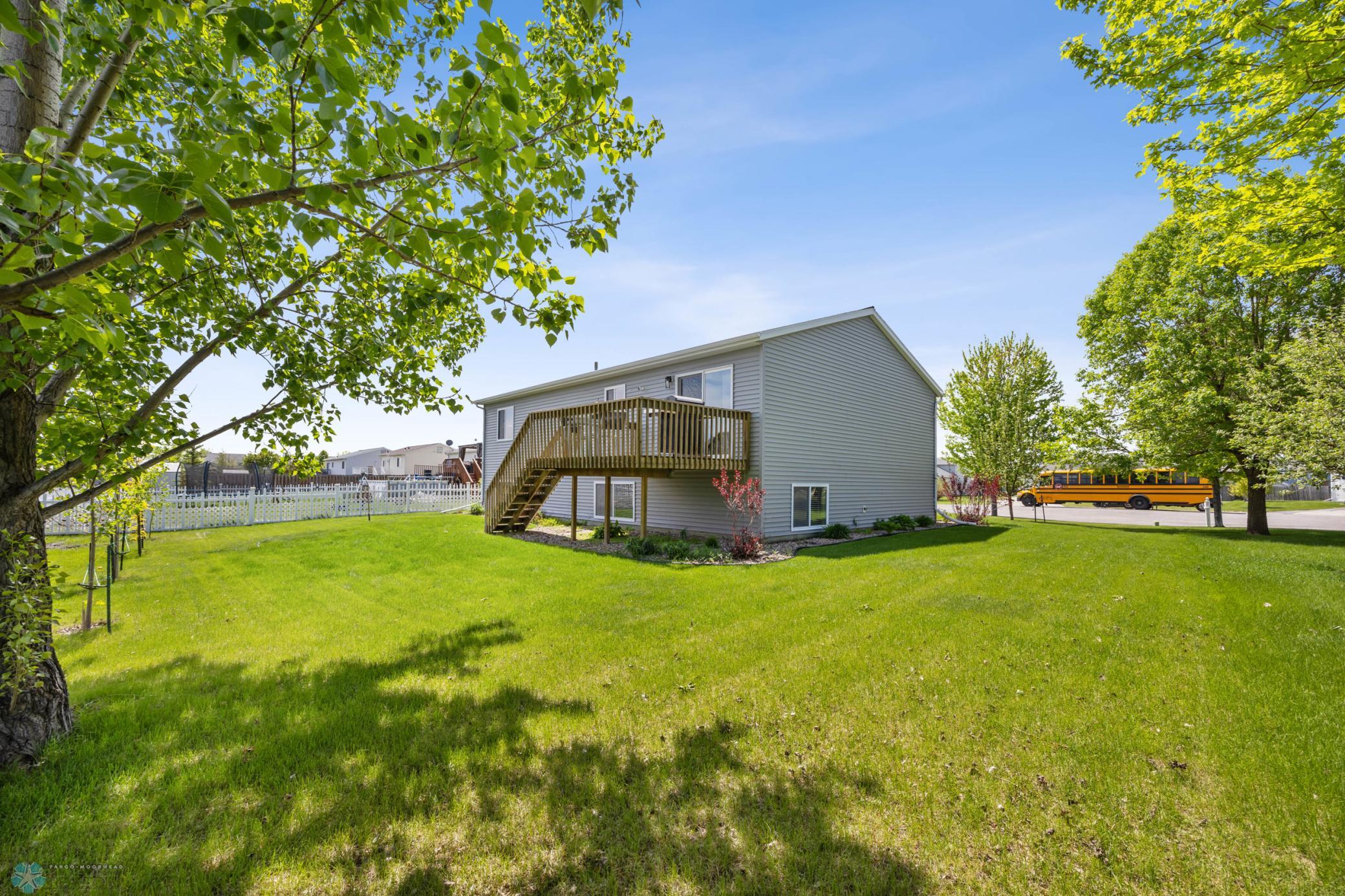 3010 26 Backyard.jpg