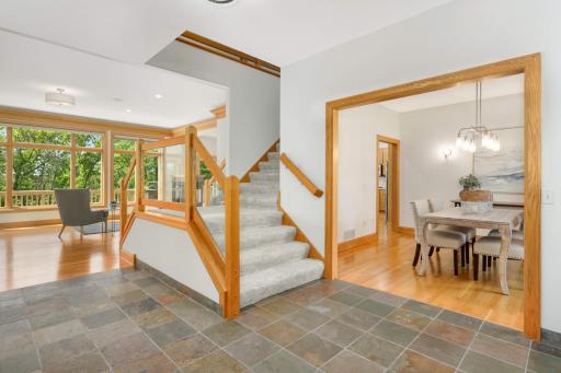 Extra-wide stairs will make moving in a breeze