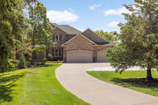 4301 Overlook Drive, Minneapolis, MN 55437