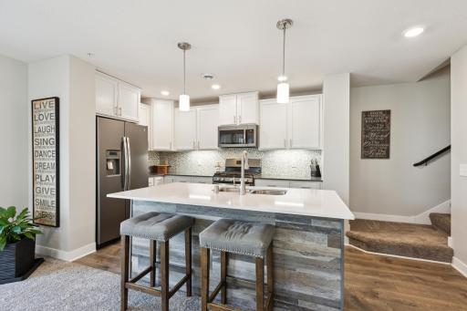 11564 Woodside Drive, Maple Grove, MN 55311