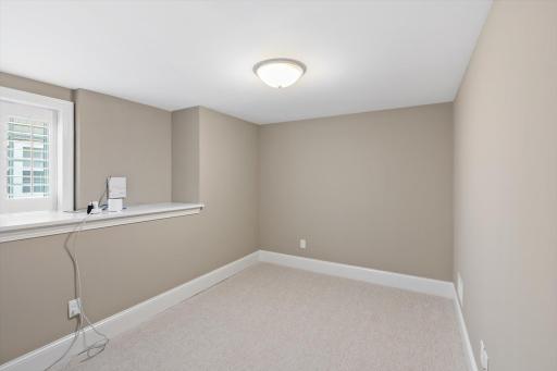 4805 Thomas Avenue S, Minneapolis, MN 55410