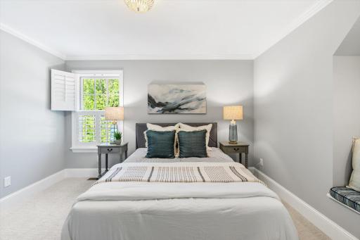 4805 Thomas Avenue S, Minneapolis, MN 55410