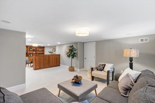 4805 Thomas Avenue S, Minneapolis, MN 55410