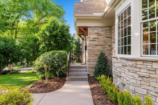 4805 Thomas Avenue S, Minneapolis, MN 55410