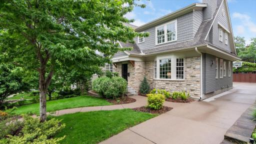4805 Thomas Avenue S, Minneapolis, MN 55410