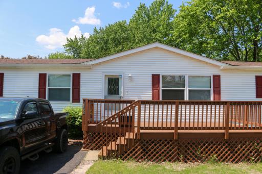 2432 Amberjack Lane, Maplewood, MN 55119