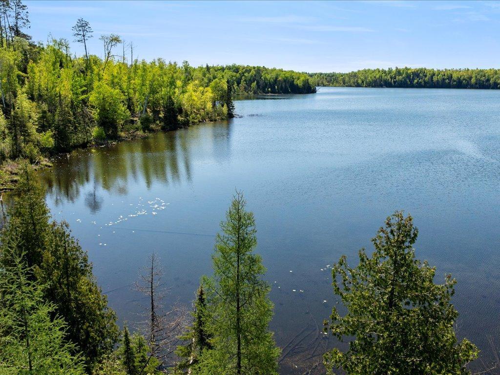 Wakeman Bay Wabana Lake (16).jpg
