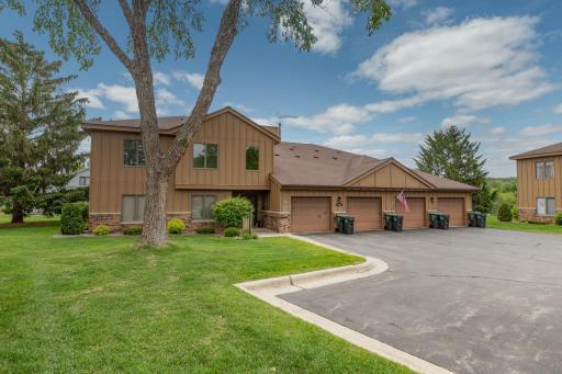 1824 Lakeview Court SW, 201, Rochester, MN 55902