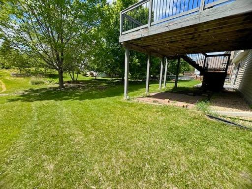 10019 Oakwood Court N, Brooklyn Park, MN 55443