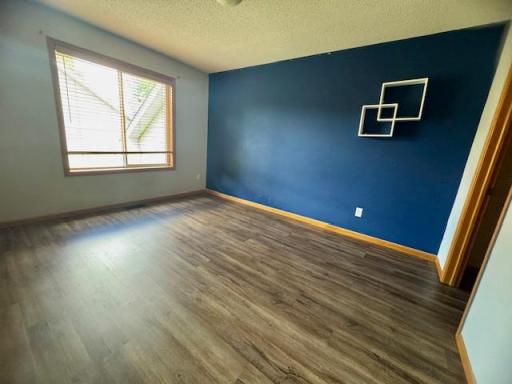 10019 Oakwood Court N, Brooklyn Park, MN 55443