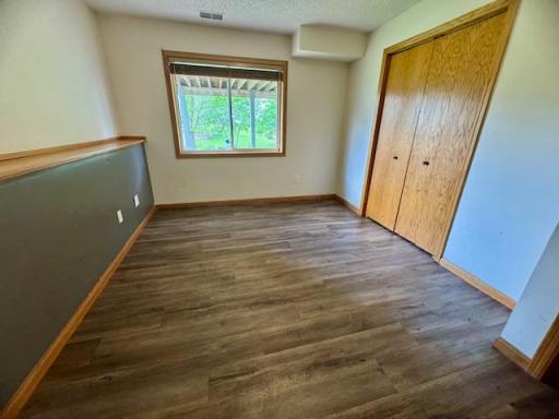 10019 Oakwood Court N, Brooklyn Park, MN 55443