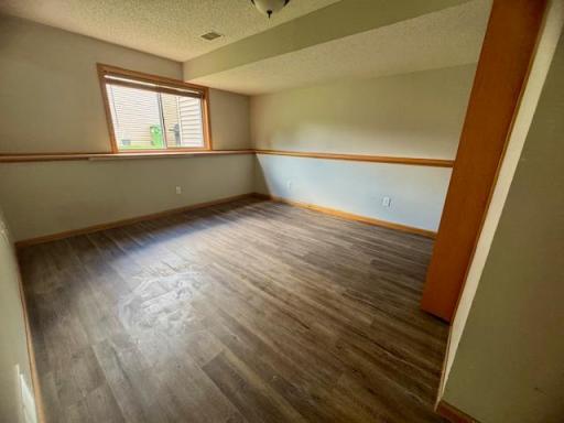 10019 Oakwood Court N, Brooklyn Park, MN 55443