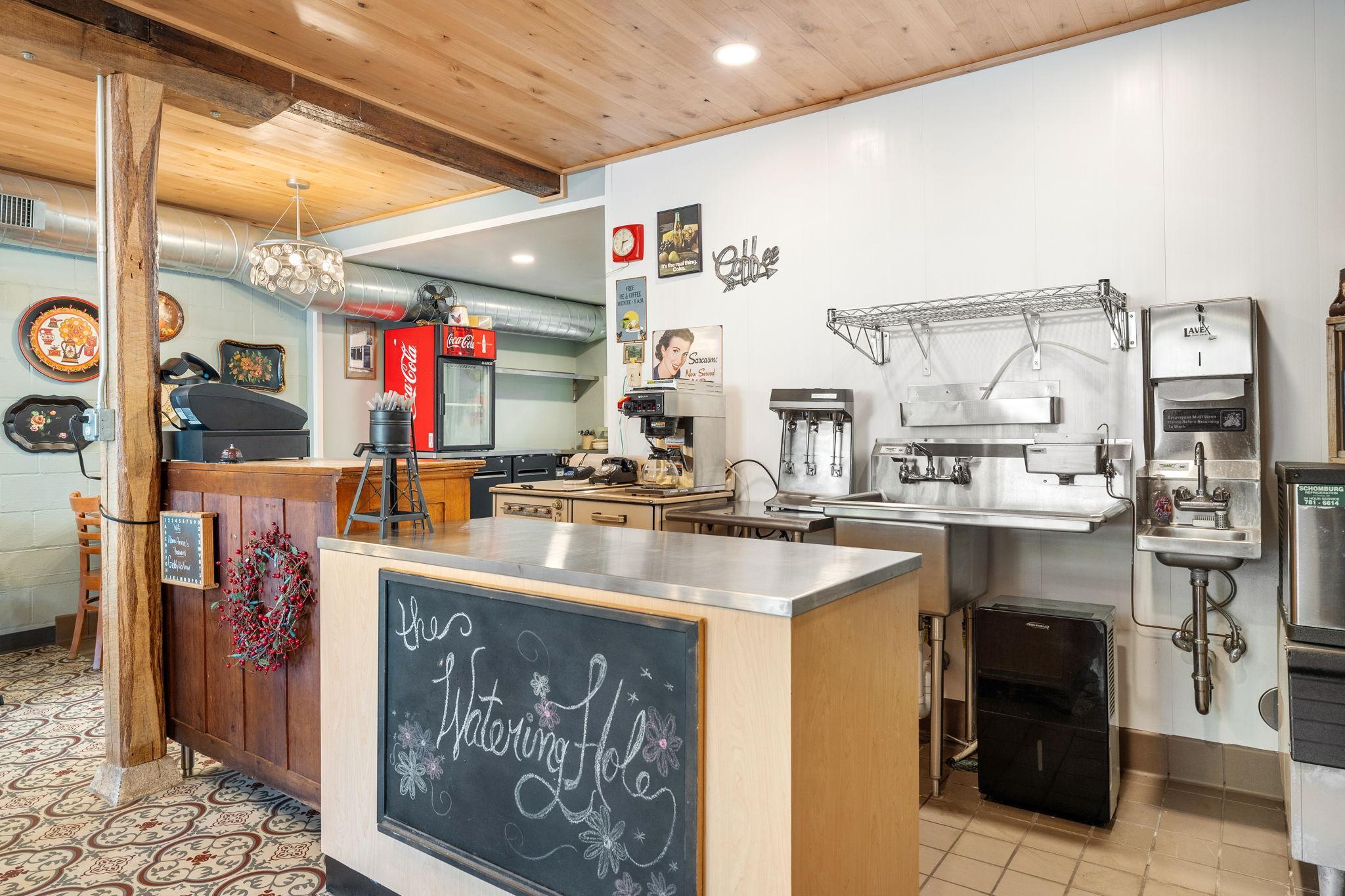 16-web-or-mls-116-mill-st-s.jpg