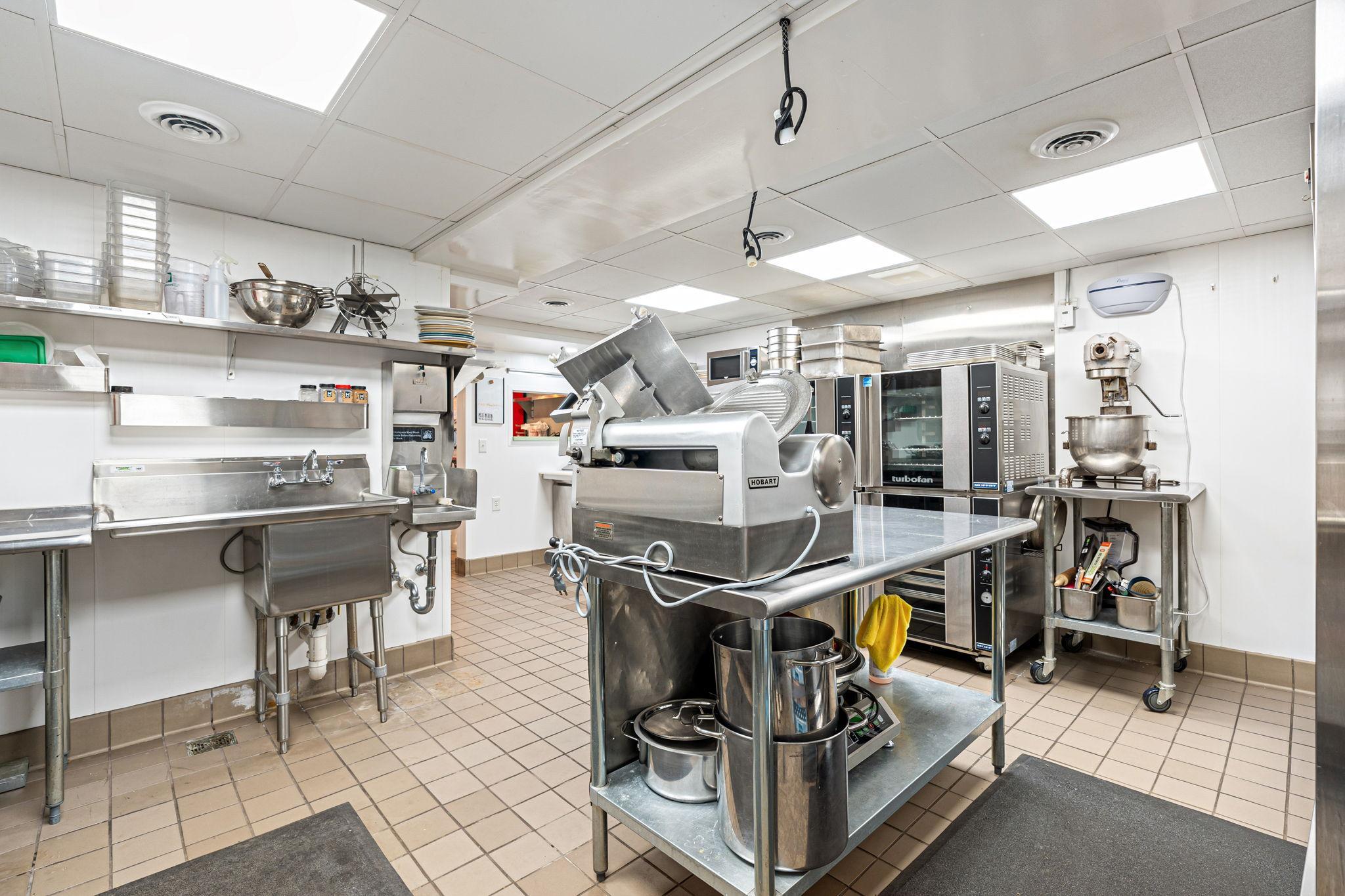 35-web-or-mls-116-mill-st-s.jpg