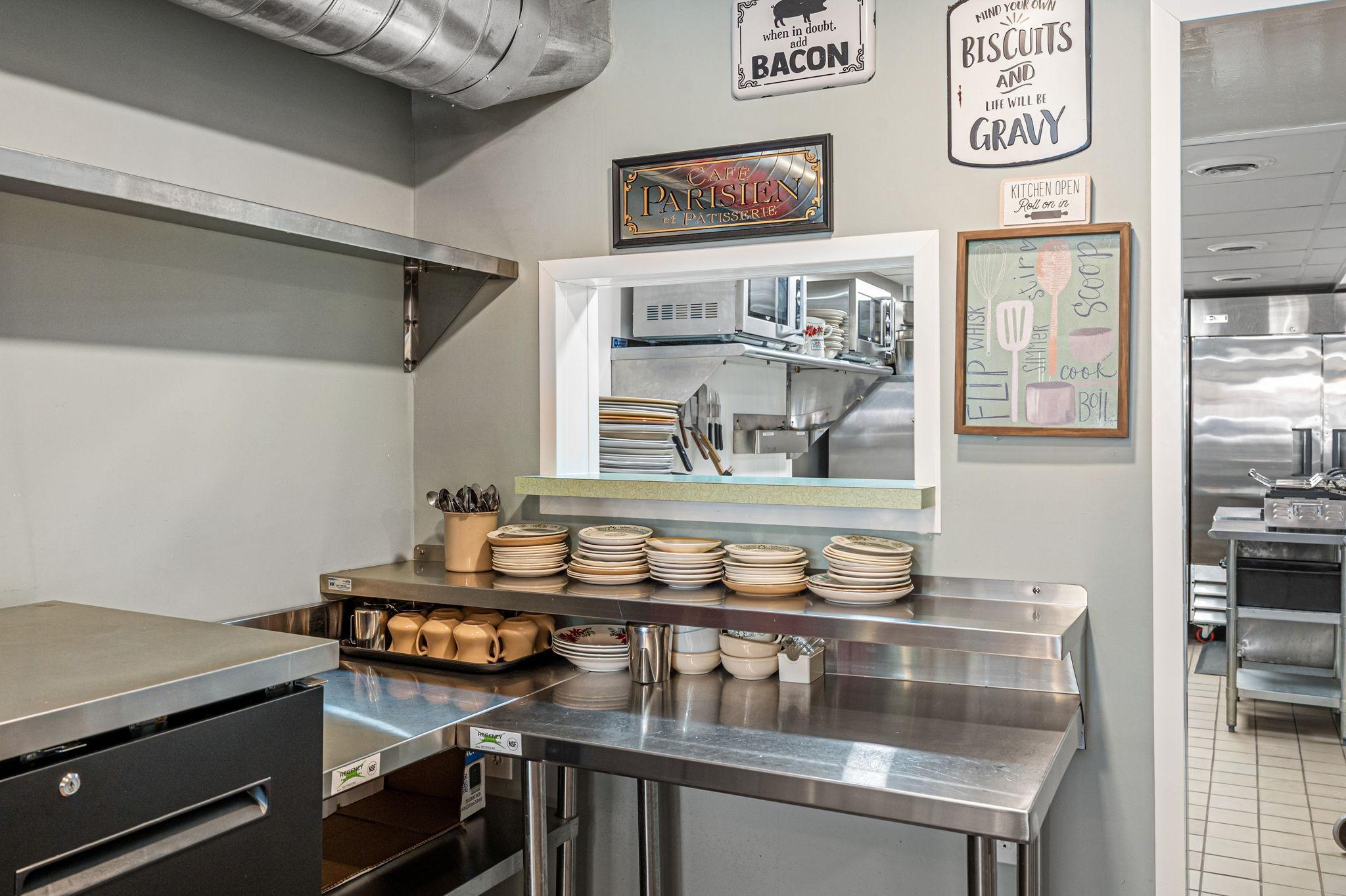 26-web-or-mls-116-mill-st-s.jpg