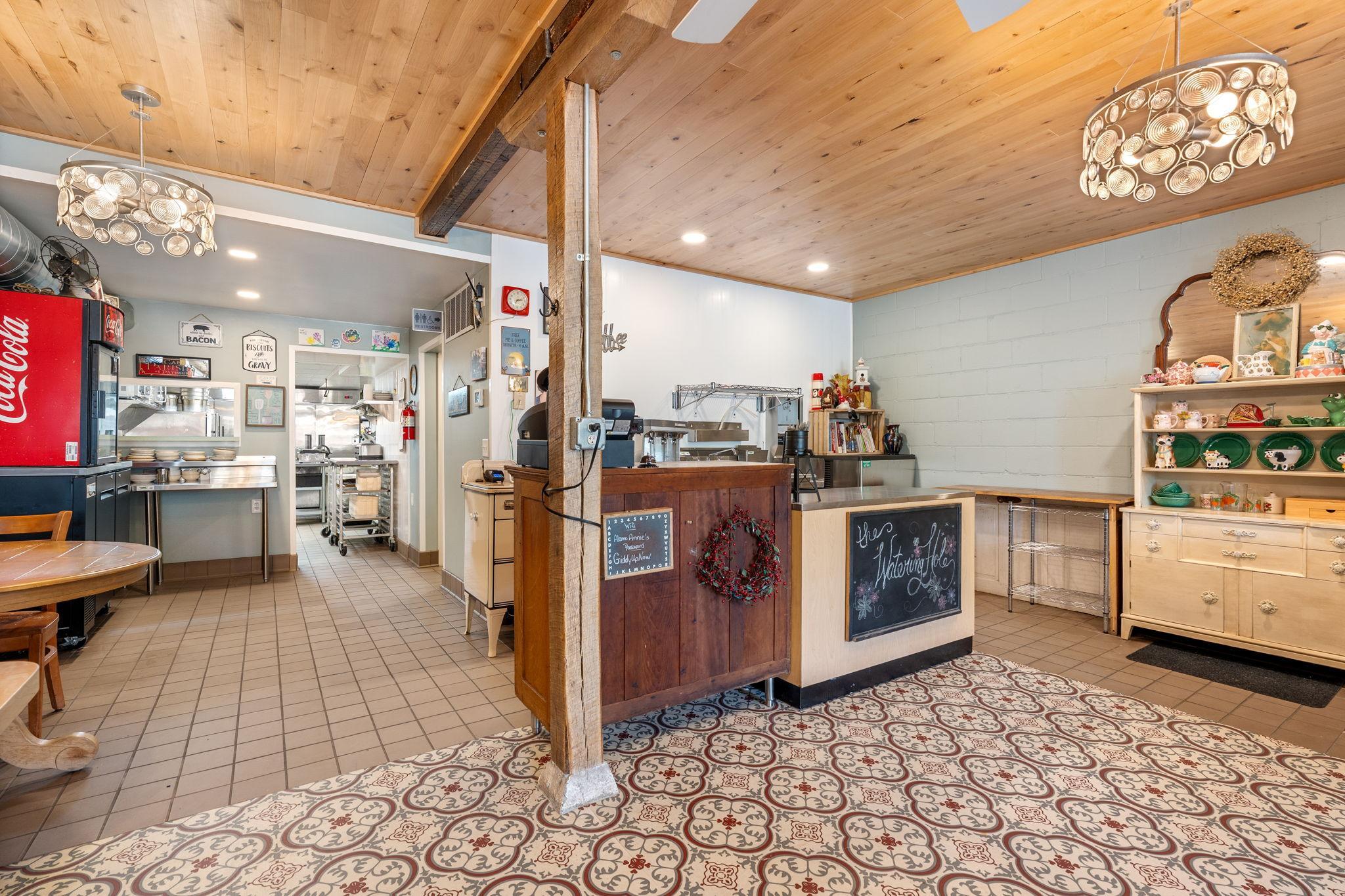 23-web-or-mls-116-mill-st-s.jpg