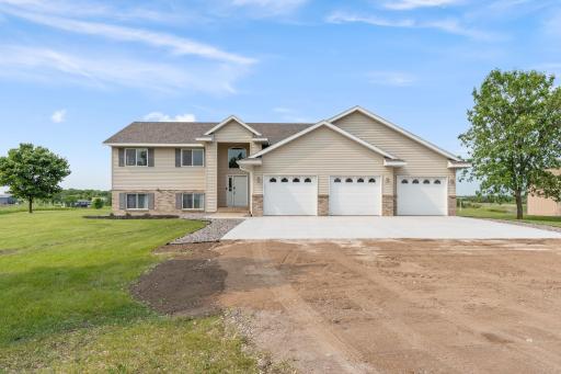 9365 30th Street NE, Foley, MN 56329