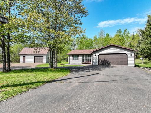 1441 Komoko Road, Carlton, MN 55718