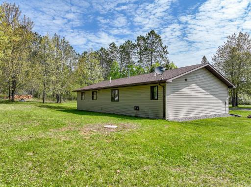 1441 Komoko Road, Carlton, MN 55718