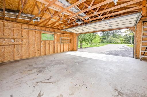 1441 Komoko Road, Carlton, MN 55718