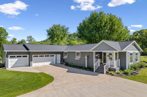 W770 Meadow Lane, Fountain City, WI 54629