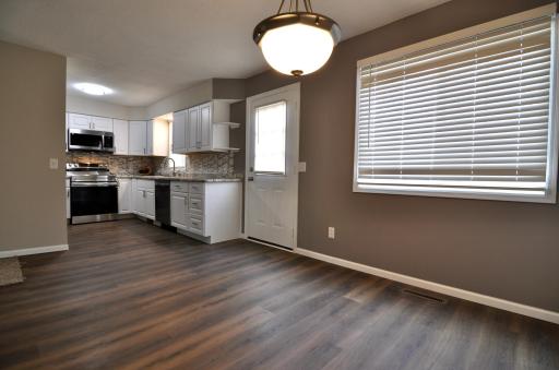 809 Russell Avenue N, Minneapolis, MN 55411