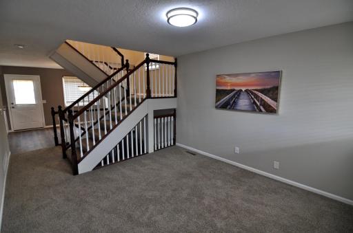 809 Russell Avenue N, Minneapolis, MN 55411