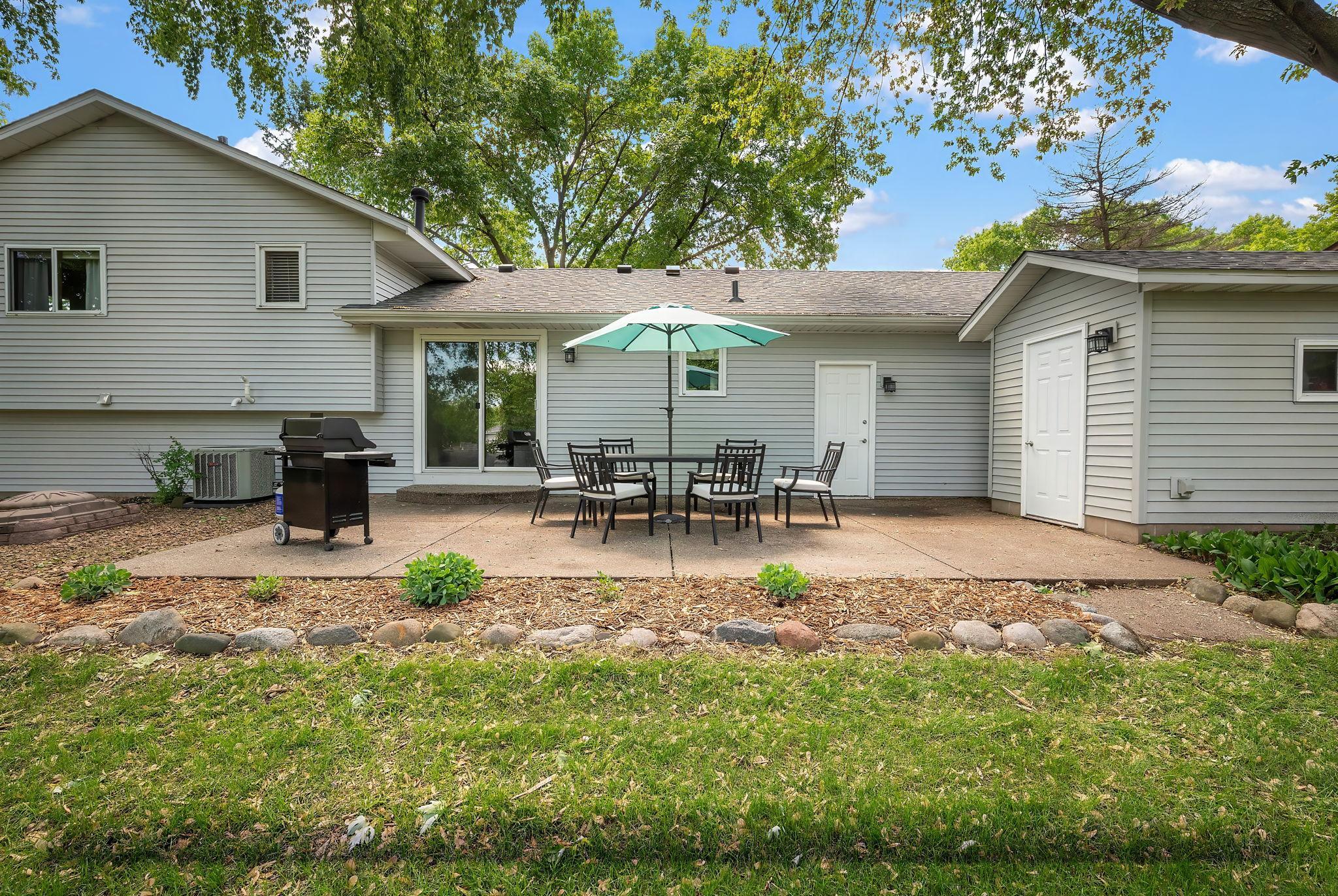 Lg Patio and Shed