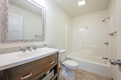 1104 Heron Dr Mankato Mn-34.jpg